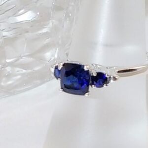 Blue Sapphire 1.3 Carats Ring Size 7